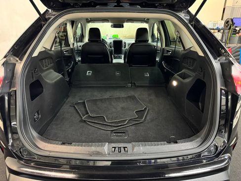 Used 2023 Ford Edge SEL AWD/4WD image 7