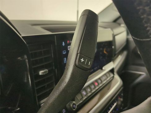 Certified 2025 Chevrolet Silverado 2500 LT w/ Convenience Package image 16