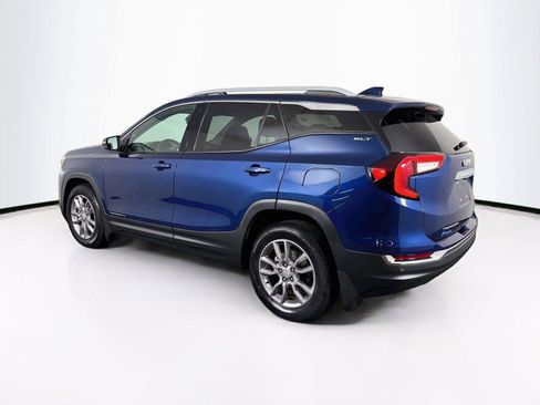 Used 2022 GMC Terrain SLT AWD/4WD image 9