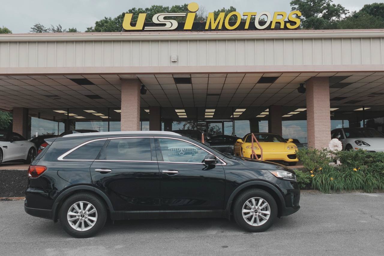 Used 2019 Kia Sorento FWD w/ LX Convenience Package image 2