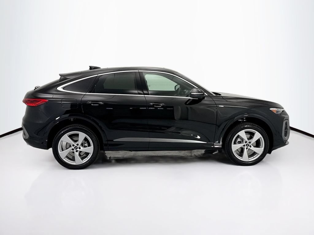 Used 2026 Audi Q5 Premium Plus AWD/4WD image 4