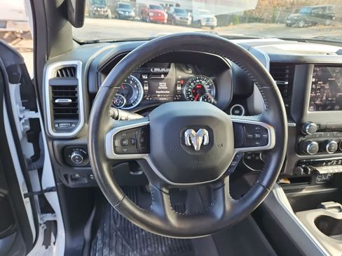 Used 2022 RAM 1500 Big Horn image 12