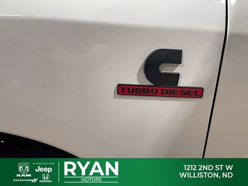 New 2026 RAM 2500 Laramie AWD/4WD image 46