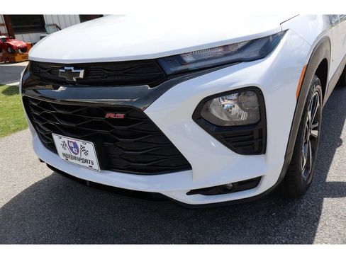 Used 2023 Chevrolet TrailBlazer RS image 39