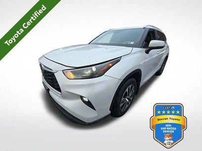 Used 2023 Toyota Highlander XLE
