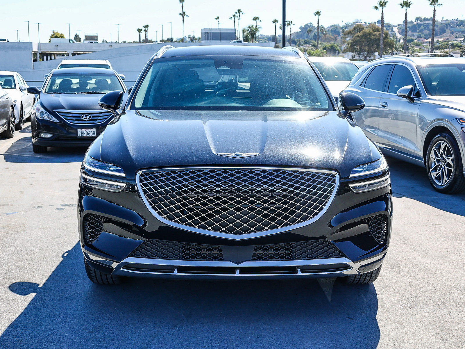 Used 2024 Genesis GV70 2.5T AWD/4WD image 2