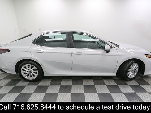 Used 2023 Toyota Camry LE FWD image 7