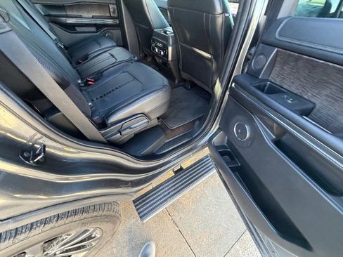 Used 2020 Ford Expedition Limited w/ Equipment Group 301A image 11