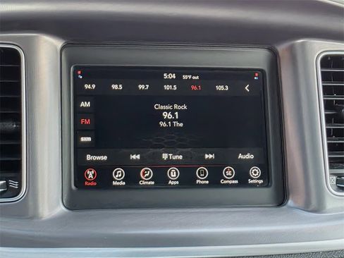 Used 2020 Dodge Charger SXT image 15