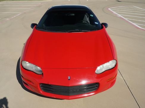 Used 1999 Chevrolet Camaro Z28 w/ Performance Pkg image 23