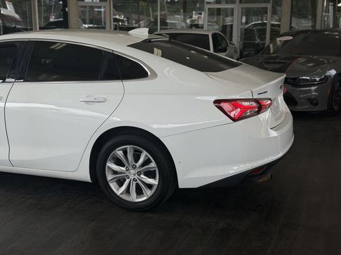Used 2019 Chevrolet Malibu LT FWD image 10