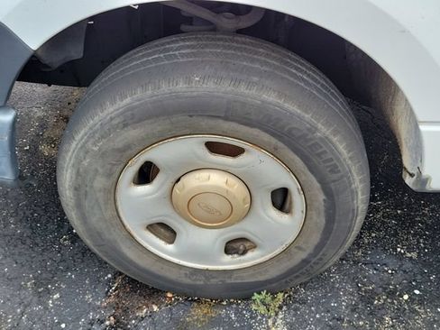 Used 2007 Ford F150 STX RWD image 8