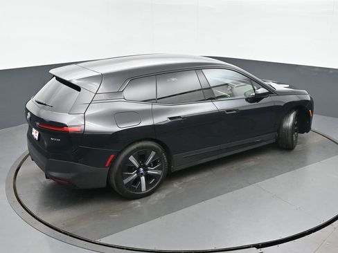 Used 2023 BMW iX xDrive50 w/ Premium Package image 35