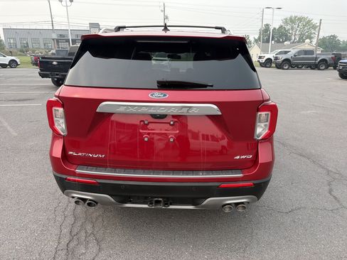 Certified 2022 Ford Explorer Platinum w/ Equipment Group 601A AWD/4WD image 4