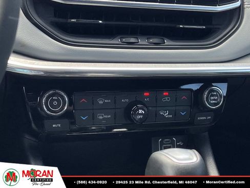 Used 2023 Jeep Compass Limited AWD/4WD image 21