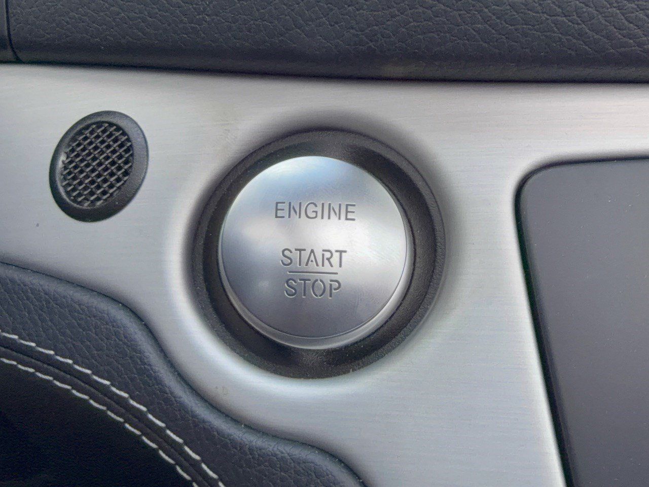 Used 2013 Mercedes-Benz SL 550 image 20