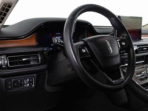 Used 2021 Lincoln Aviator Grand Touring w/ Equipment Group 302A AWD/4WD image 31