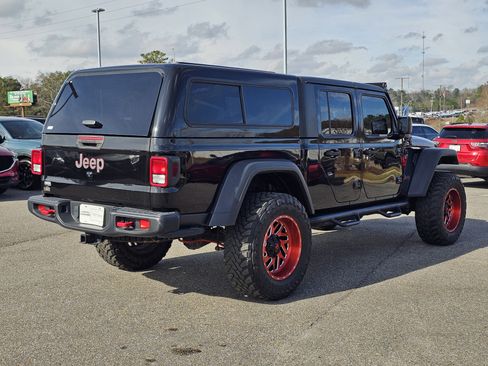 Used 2020 Jeep Gladiator Rubicon w/ Cold Weather Group image 9