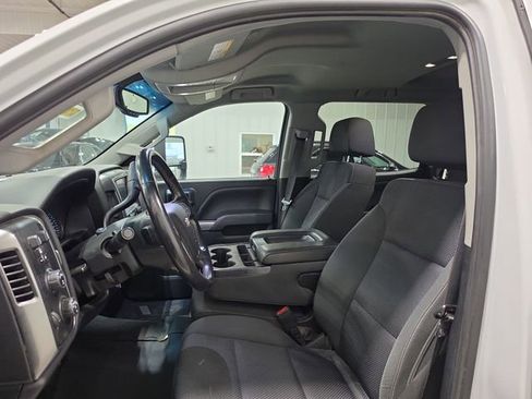 Used 2019 Chevrolet Silverado 2500 LT AWD/4WD image 15