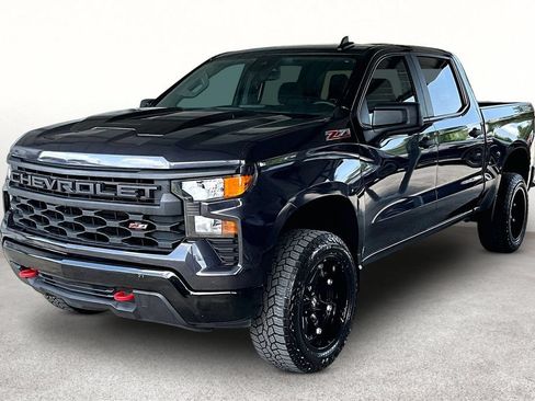 Used 2023 Chevrolet Silverado 1500 Custom Trail Boss AWD/4WD image 13