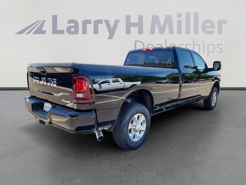 New 2025 RAM 2500 Big Horn image 5