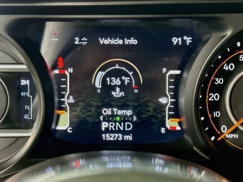 Used 2024 Jeep Wrangler Unlimited Sahara AWD/4WD image 12