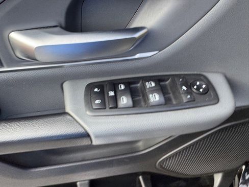 Used 2020 RAM 1500 Big Horn image 13