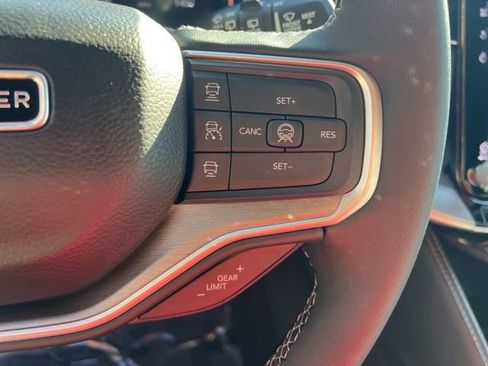 New 2026 Jeep Grand Wagoneer 4WD image 12