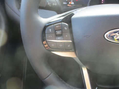 New 2026 Ford Explorer Platinum RWD image 11