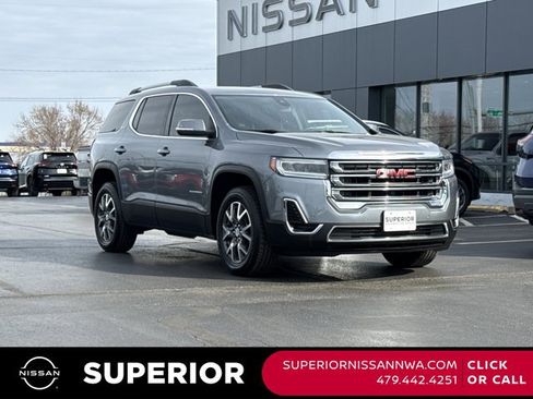 Used 2022 GMC Acadia SLE w/ Driver Convenience Package image 1