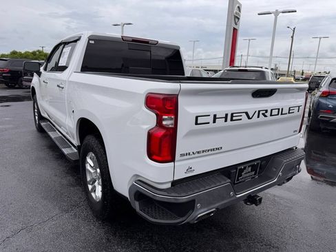 Used 2023 Chevrolet Silverado 1500 LTZ w/ LTZ Convenience Package II AWD/4WD image 3
