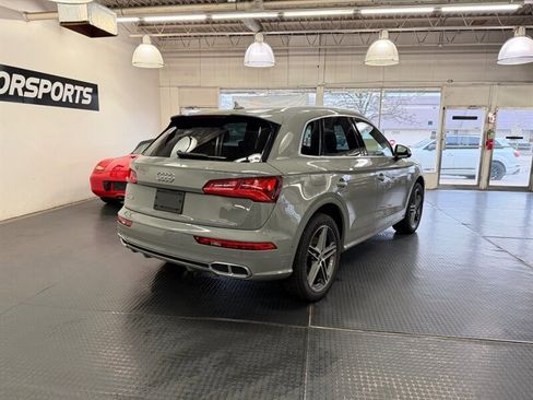 Used 2019 Audi SQ5 Prestige image 9