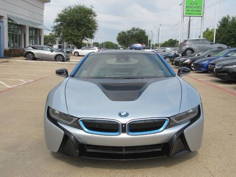 Used 2014 BMW i8 image 3