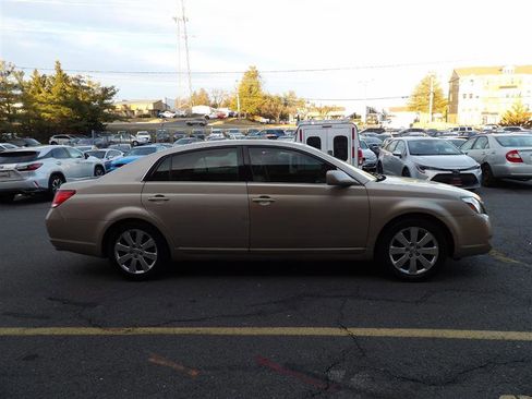 Used 2007 Toyota Avalon XLS image 7