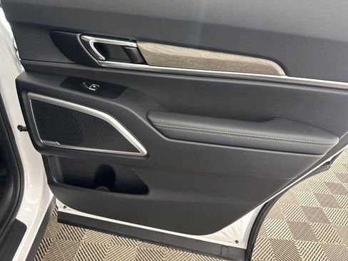 Certified 2022 Kia Telluride EX image 24
