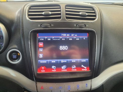 Used 2017 Dodge Journey SXT w/ Premium Group FWD image 25