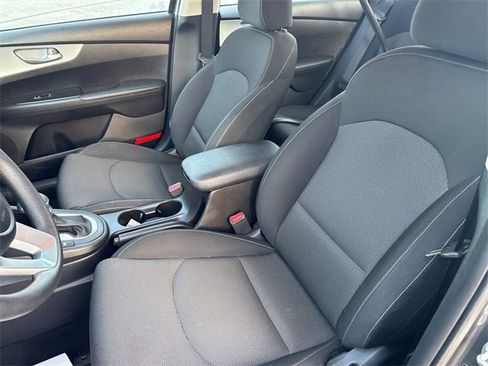 Certified 2023 Kia Forte LXS image 6