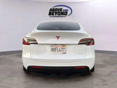 Used 2021 Tesla Model Y Long Range image 5