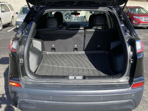 Used 2020 Jeep Cherokee Latitude Plus image 12