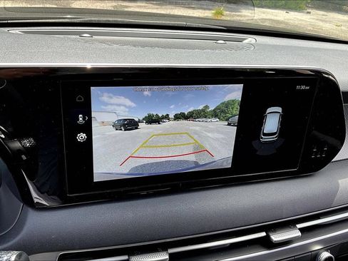 Used 2024 Hyundai Palisade SEL FWD image 16