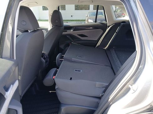 New 2026 Volkswagen Tiguan S image 23