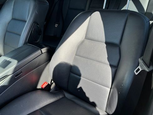 Used 2015 Mercedes-Benz GLK 350 2WD image 12