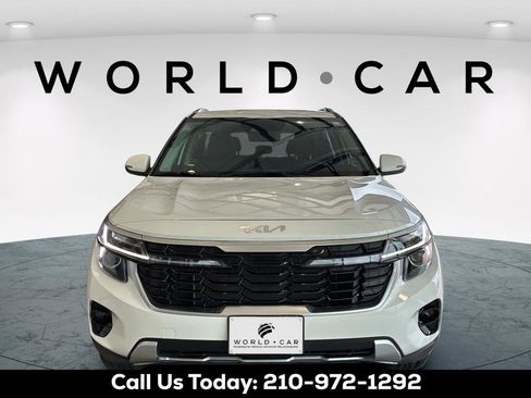 Certified 2025 Kia Seltos S FWD image 17