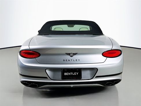 Used 2024 Bentley Continental GT V8 image 7