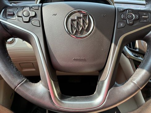 Used 2015 Buick LaCrosse Leather w/ Experience Buick Package FWD image 9