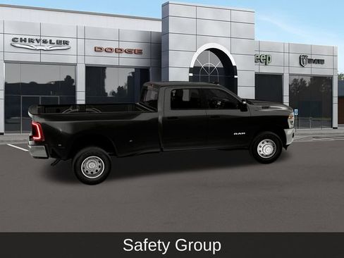 New 2026 RAM 3500 Big Horn image 5