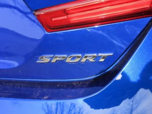 Used 2022 Honda Accord Sport image 8