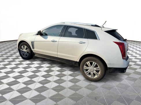 Used 2015 Cadillac SRX Luxury AWD/4WD image 3