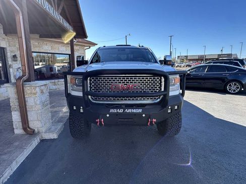 Used 2016 GMC Sierra 2500 Denali w/ Duramax Plus Package image 5