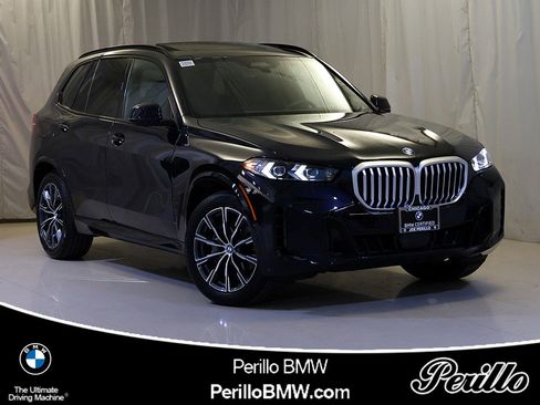 Certified 2025 BMW X5 xDrive40i w/ M Sport Package AWD/4WD image 1